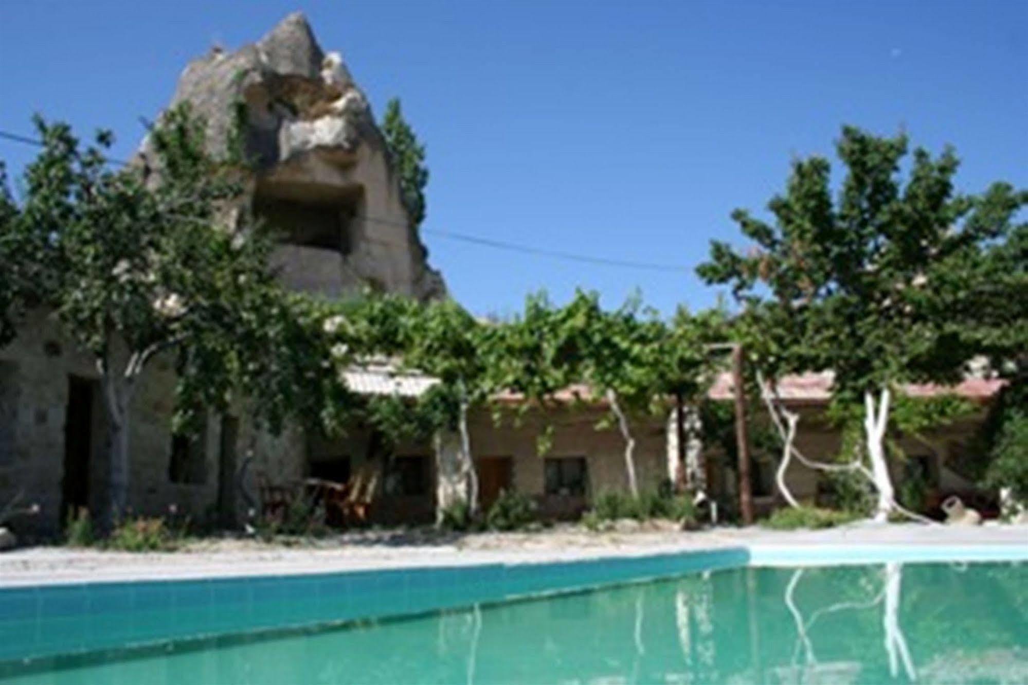 Seven Rock Cave Hotel Göreme Exteriör bild